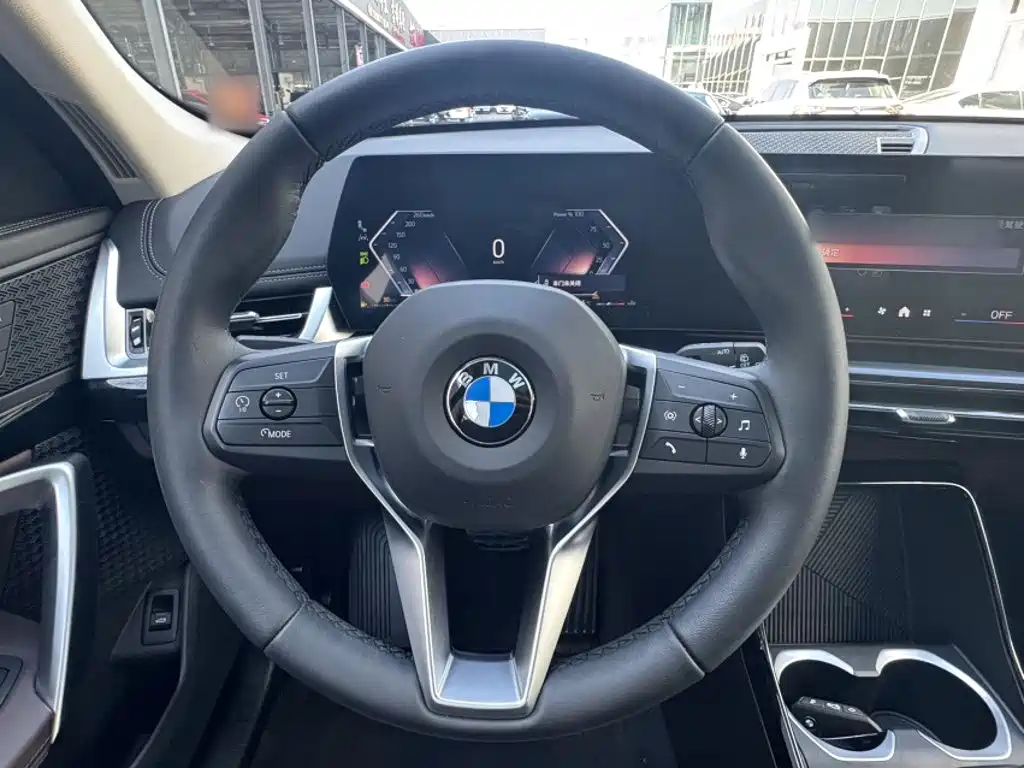 BMW X1 — миниатюра 15