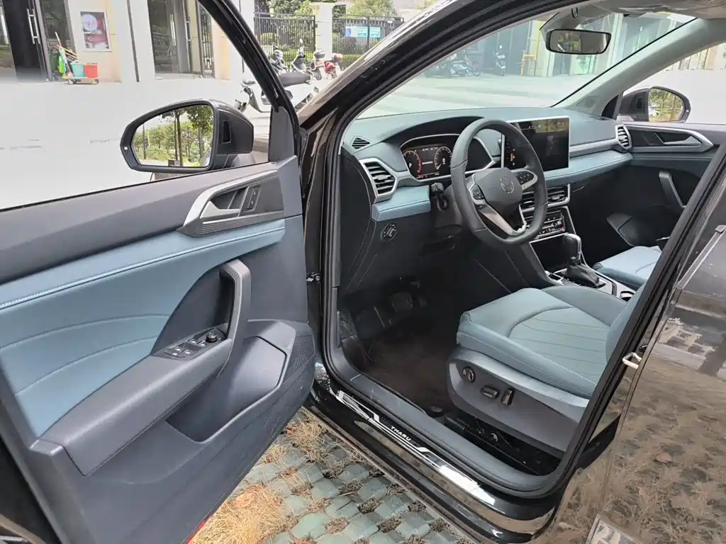 Volkswagen Tharu — миниатюра 12