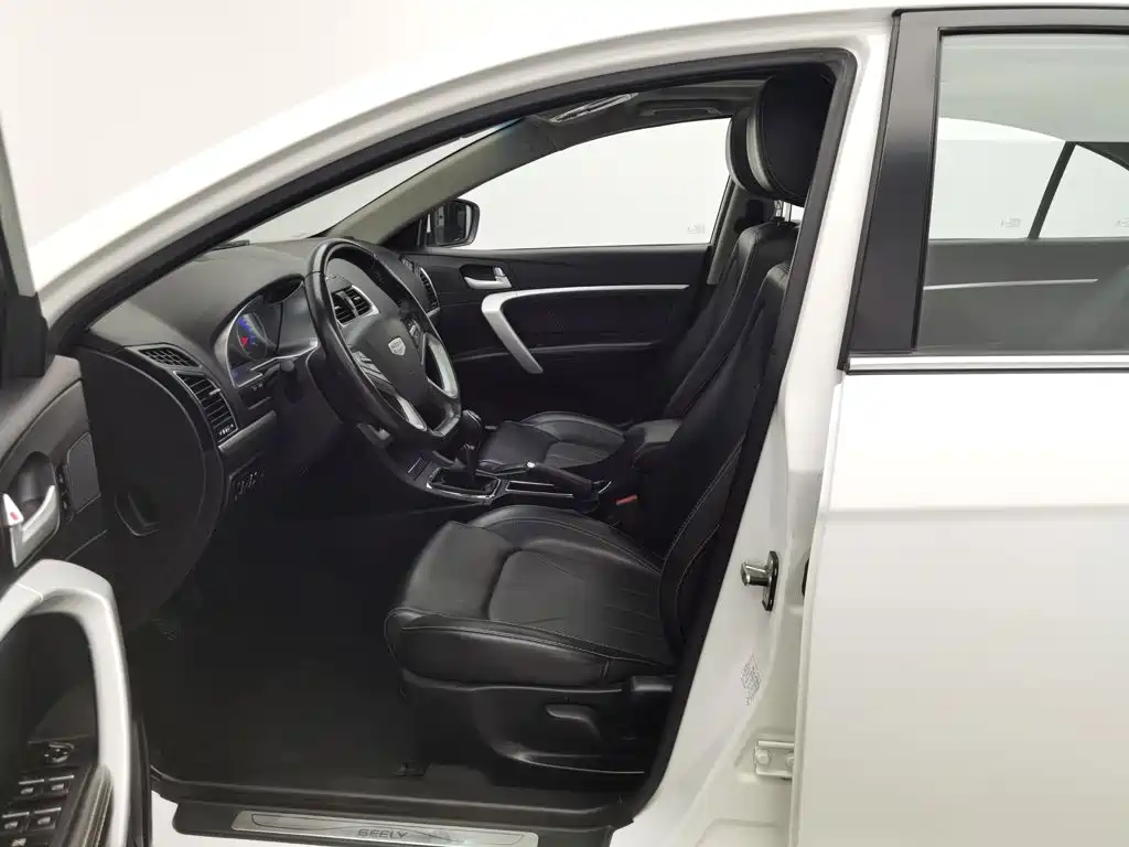 Geely Emgrand — миниатюра 10