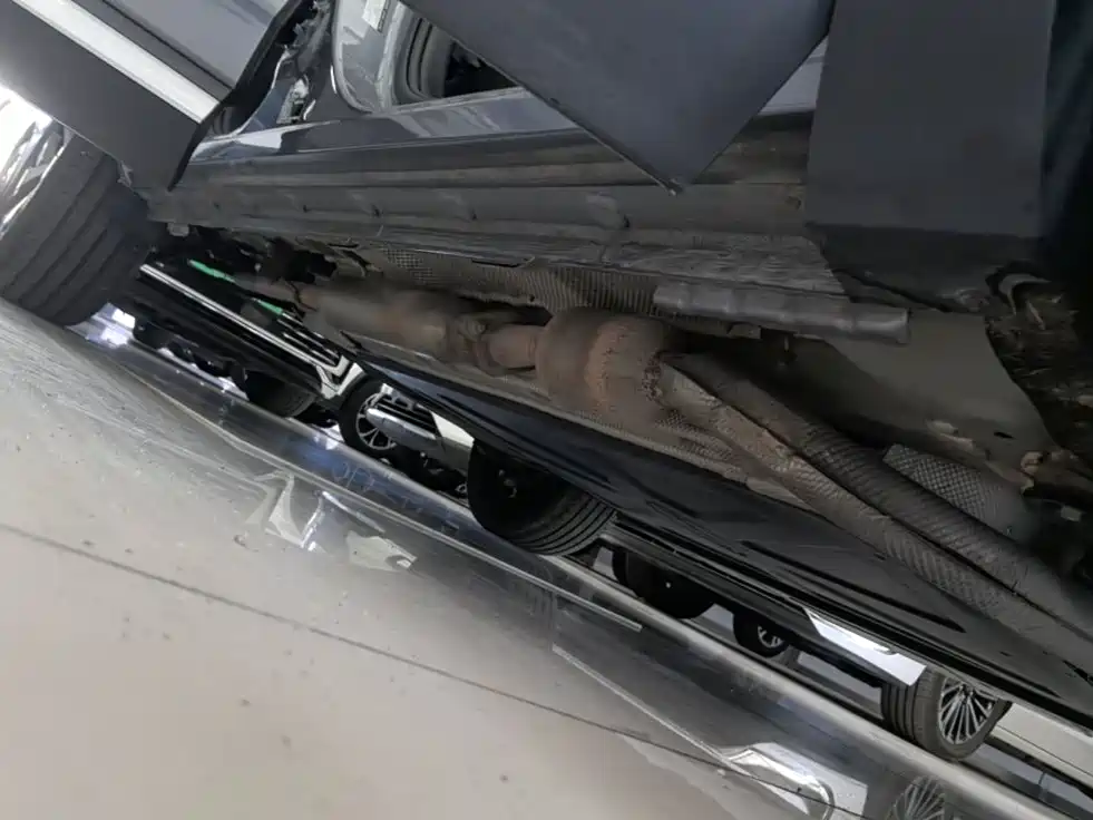 BYD PLUS New Energy — миниатюра 21