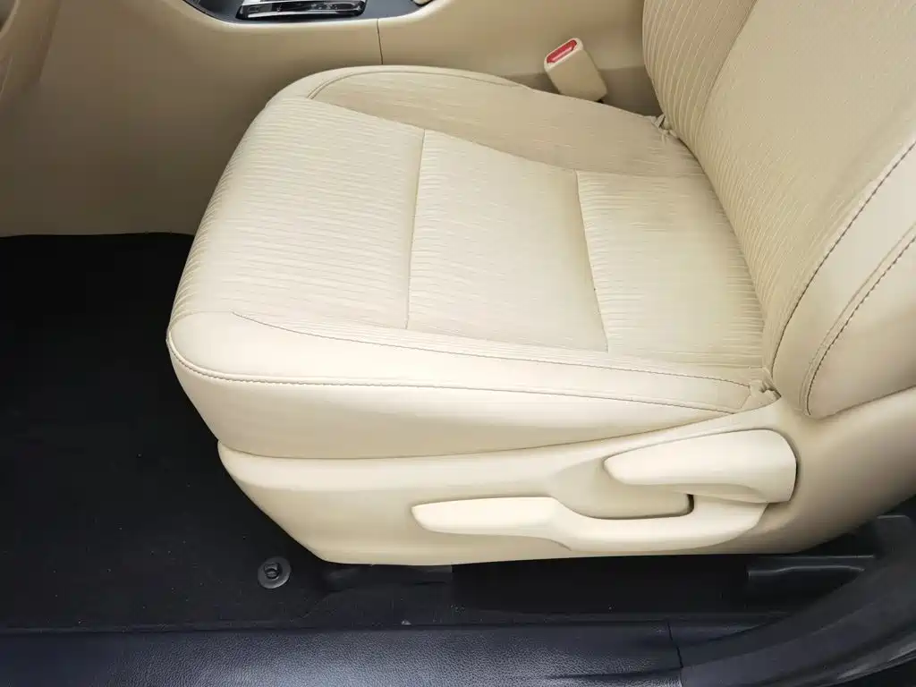 Toyota Highlander — миниатюра 20