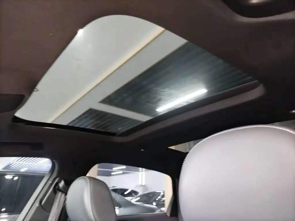 Audi A6L — миниатюра 18