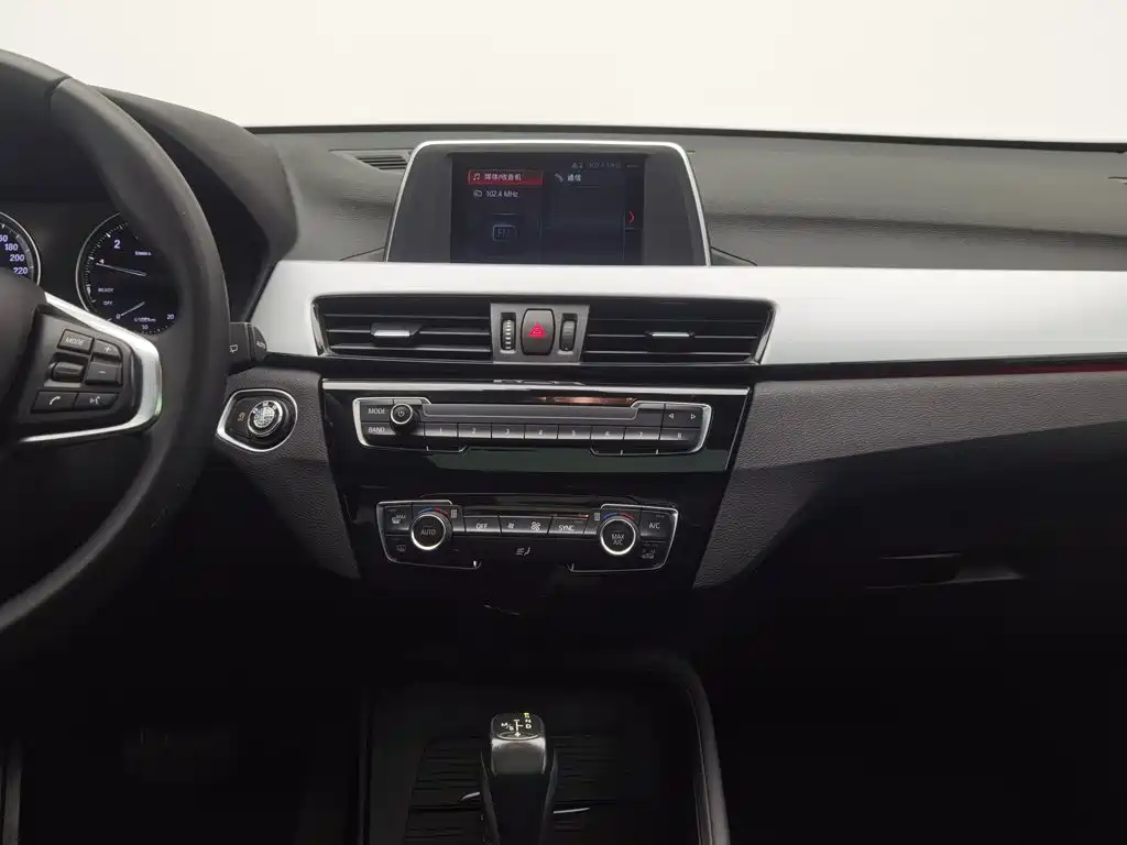 BMW X1 — миниатюра 12