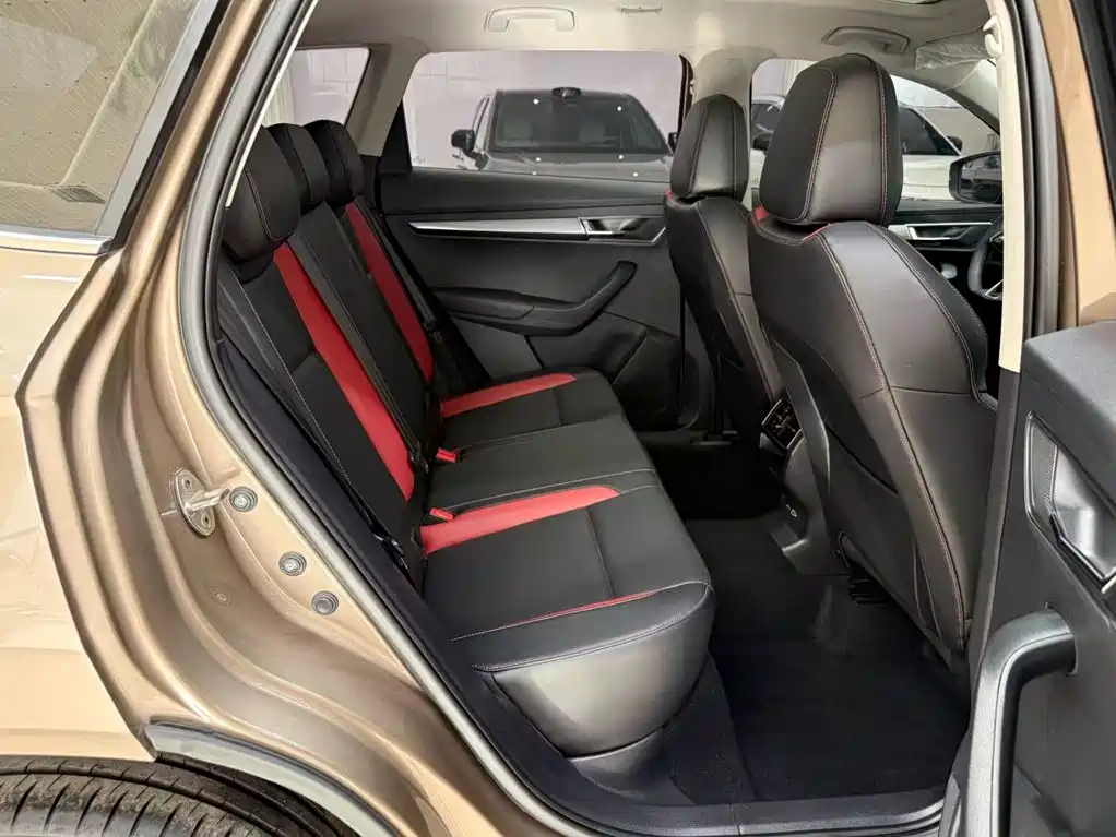 Skoda Karoq 2022 — фото 22