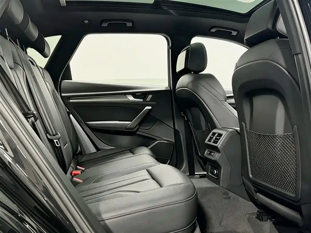 Audi Q5L — миниатюра 6
