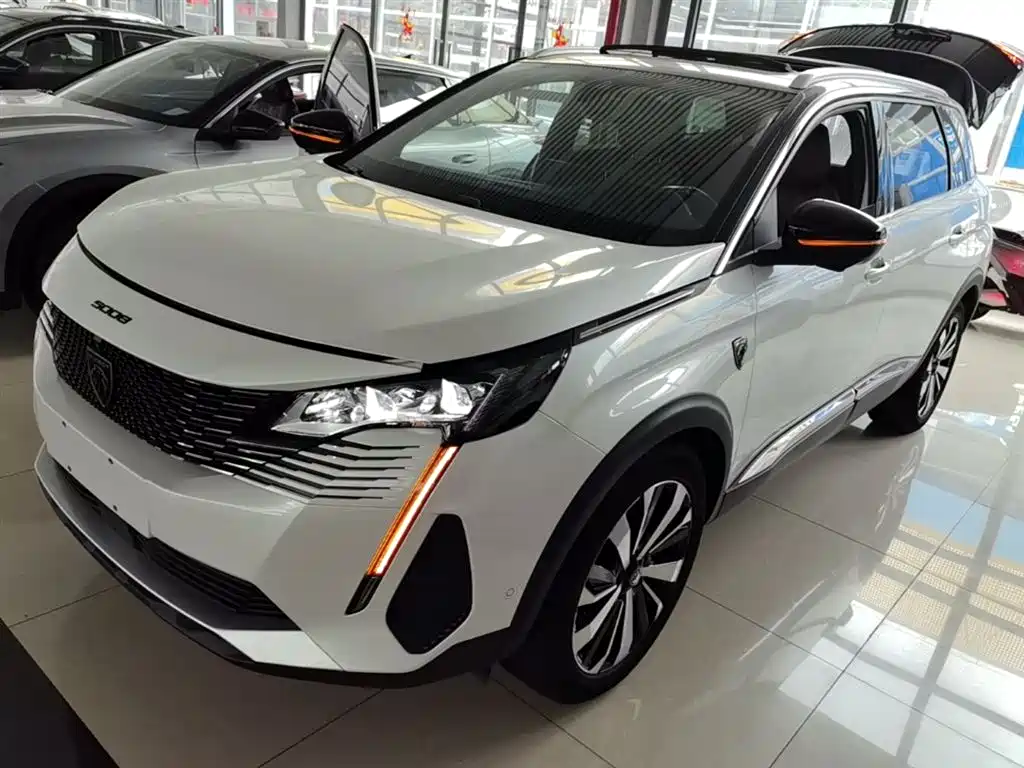Peugeot 5008 2023