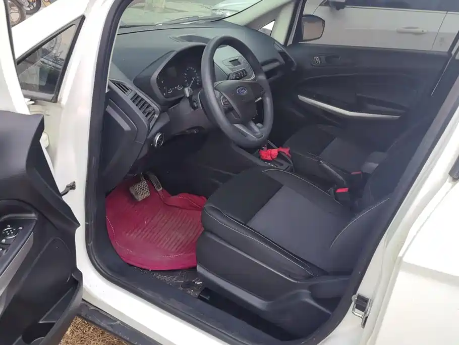 Ford Ecosport — миниатюра 9