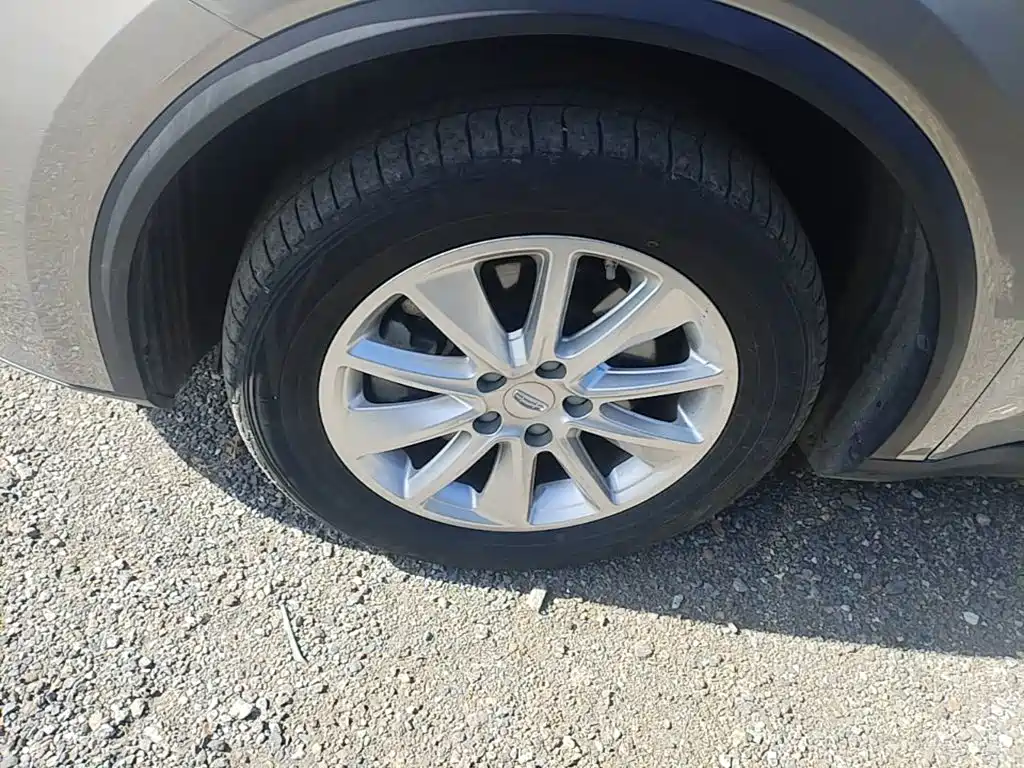 Geely Jia Ji — миниатюра 23