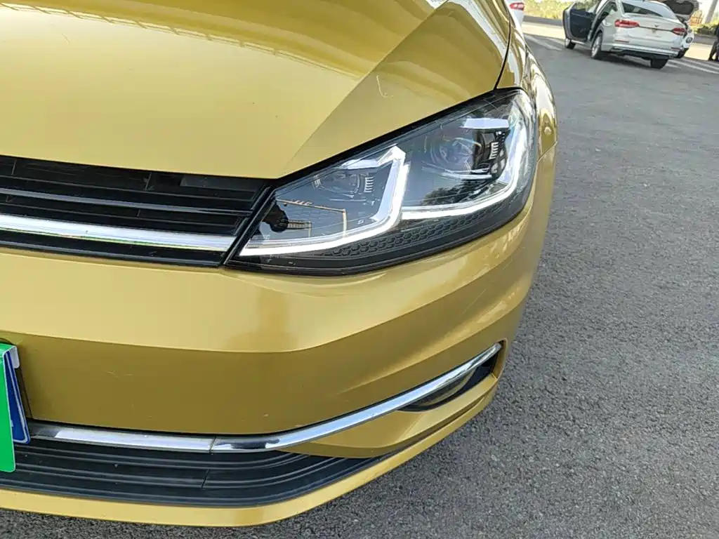 Volkswagen Golf — миниатюра 24