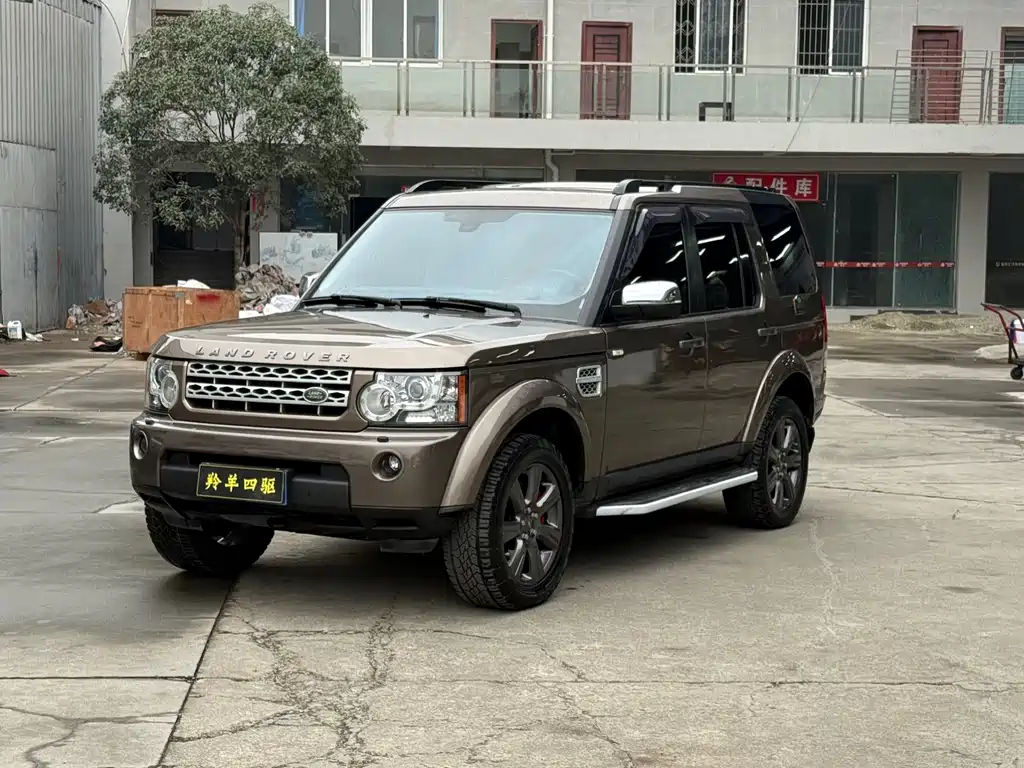 Land Rover Discovery 2013