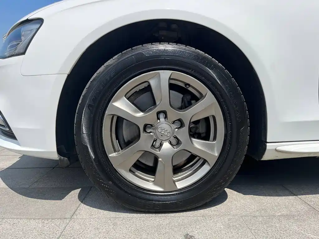 Audi A4L — миниатюра 22