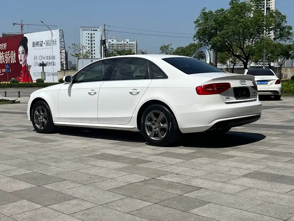 Audi A4L — миниатюра 8