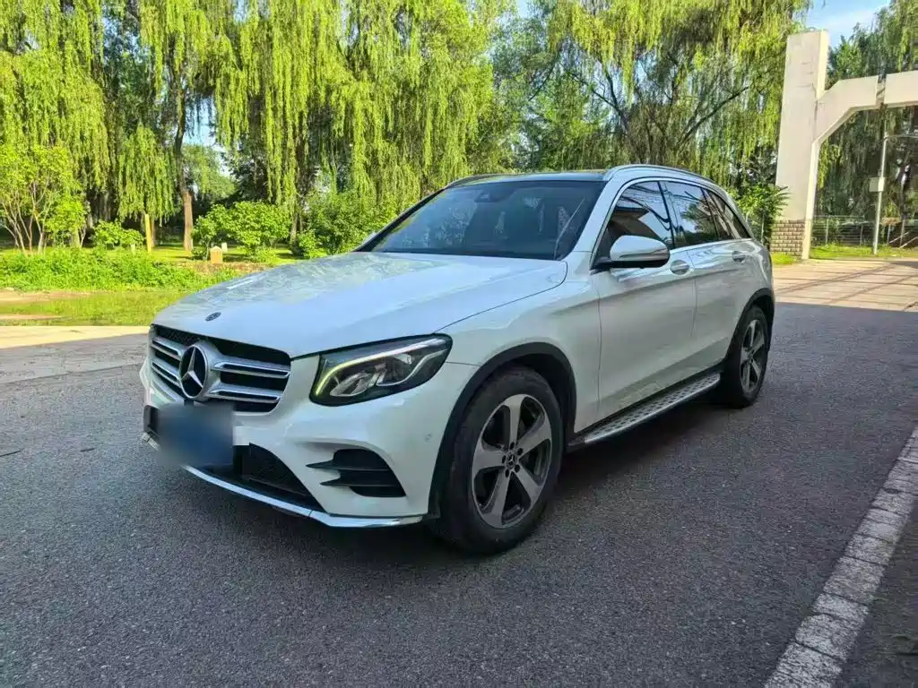 Mercedes-Benz GLC 2017 GLC 260 4MATIC Luxury
