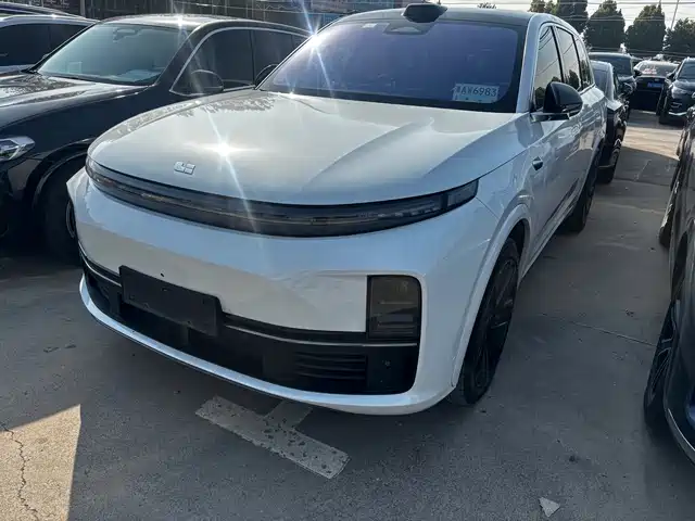Li Auto L7
