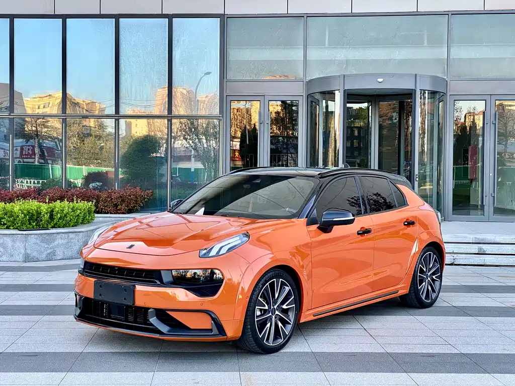 Lynk & Co 02 Hatchback 2022