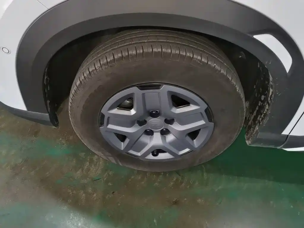 BYD Yuan UP — миниатюра 23
