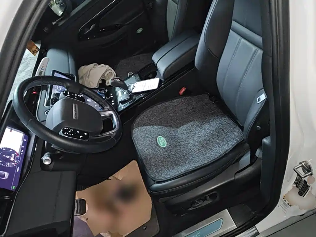 Land Rover Evoque — миниатюра 15