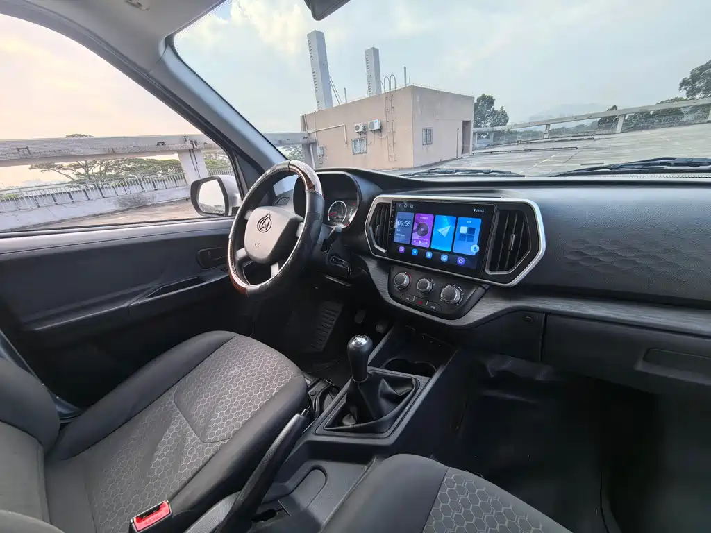 CHANGAN CHANGAN RUIXING M60