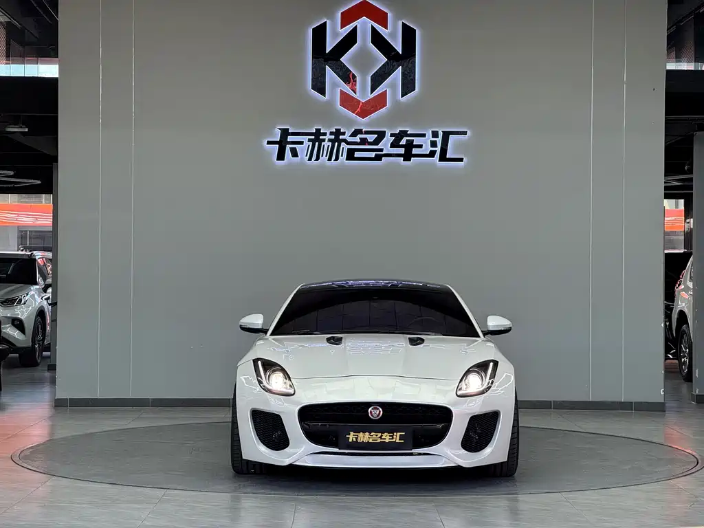 Jaguar F-TYPE — миниатюра 2