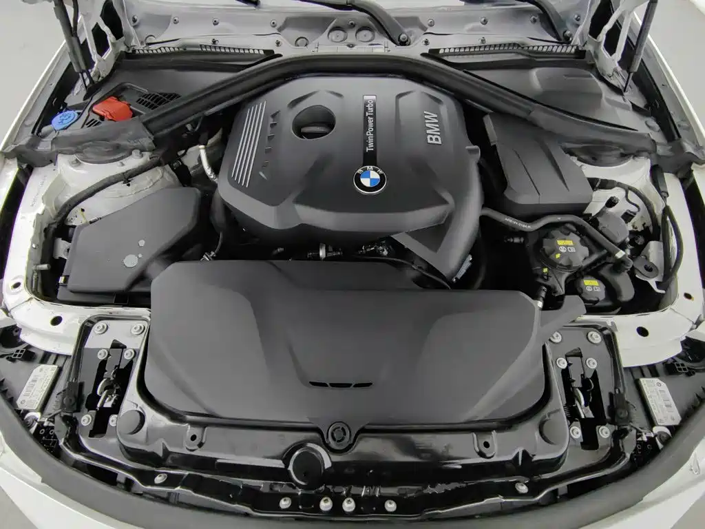 BMW 3 Series — миниатюра 6