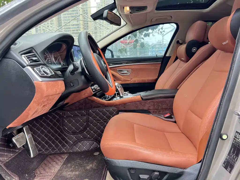 BMW 5 Series — миниатюра 5