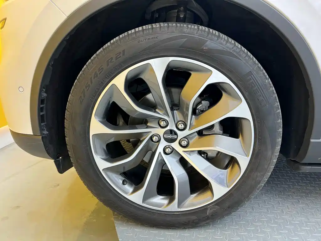 Lincoln Aviator — миниатюра 10