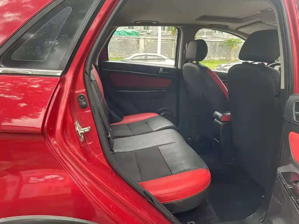 BAIC Senova X25 — миниатюра 11