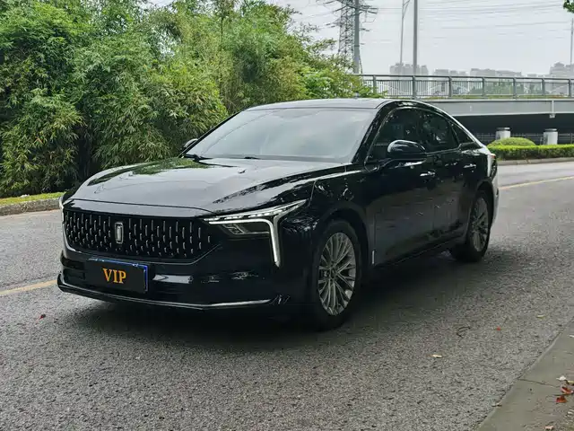 2024 Bestune B70