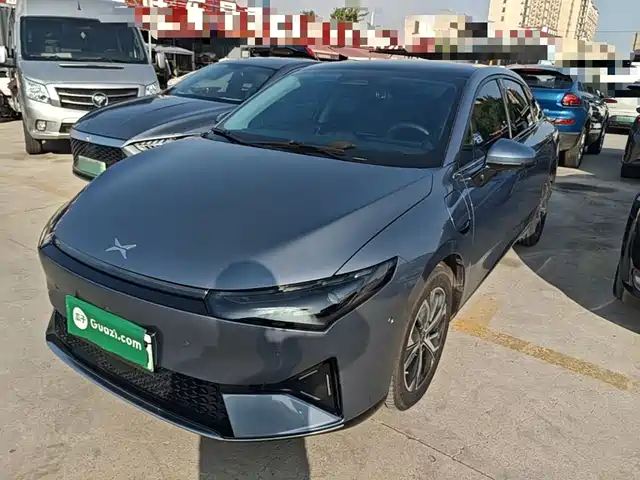 XPeng P5