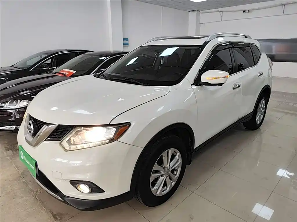 Nissan X-Trail 2014
