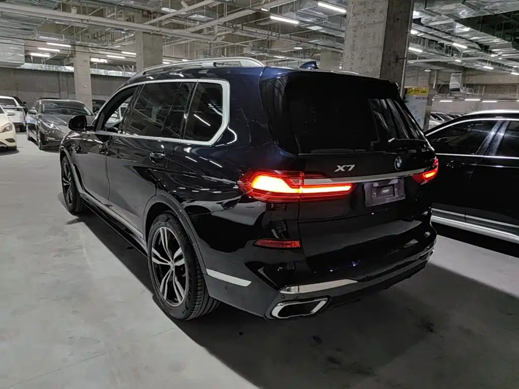 BMW X7 2022 xDrive40i Premium M Sport