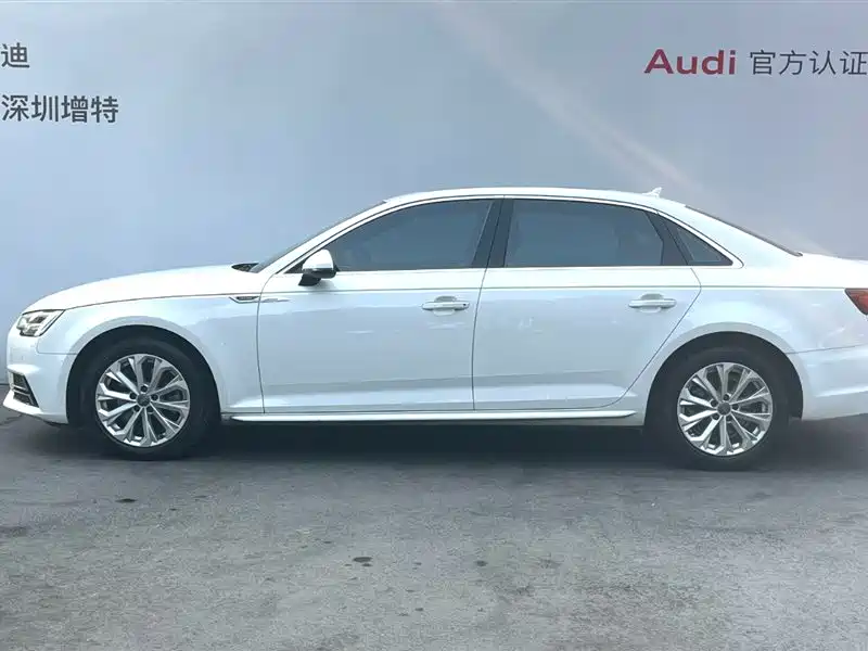 Audi A4L 2019 40 TFSI V