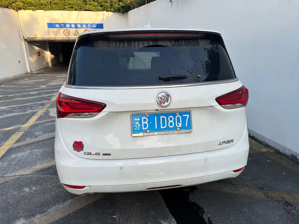 Buick GL6 — миниатюра 2
