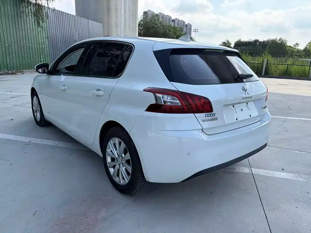 Peugeot 308S 2015 1.2T AT