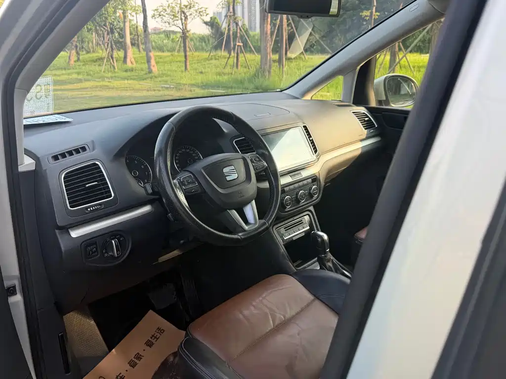 SEAT Олимп. — миниатюра 9