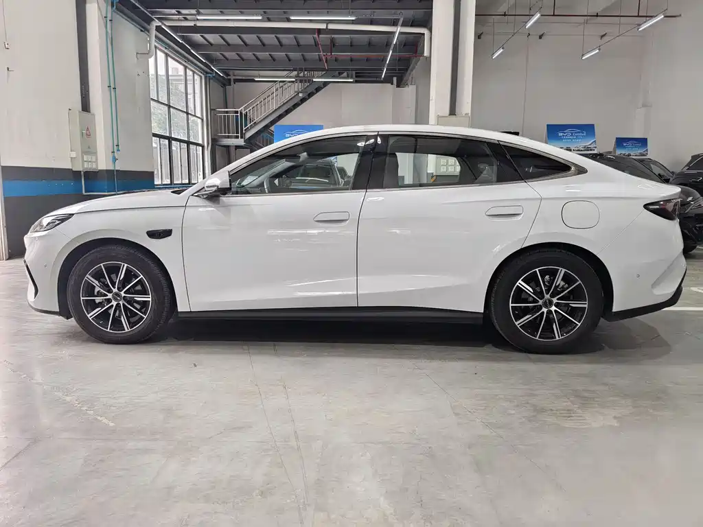 BYD SEAL 06 NEW ENERGY