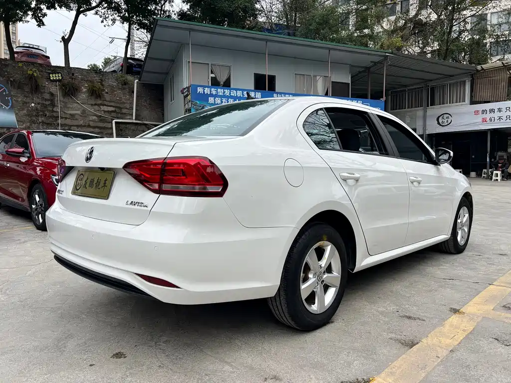 VOLKSWAGEN LAVIDA