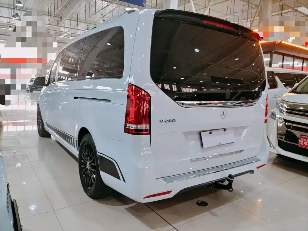 MERCEDES-BENZ V CLASS