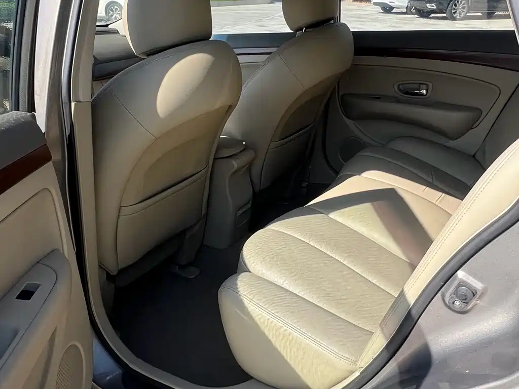 Nissan Sylphy — миниатюра 8