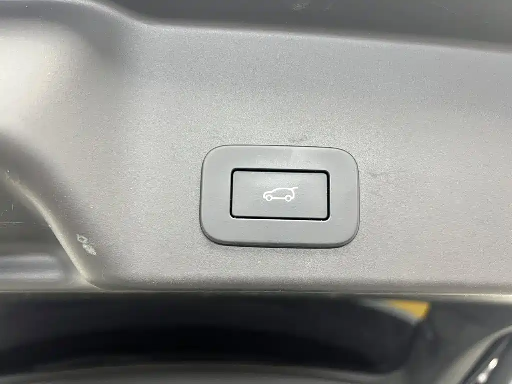 Land Rover Evoque — миниатюра 23