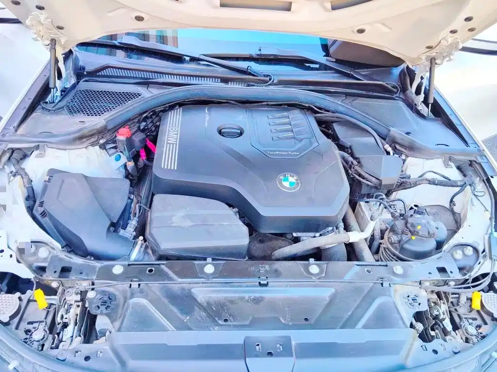 BMW 3 Series — миниатюра 16