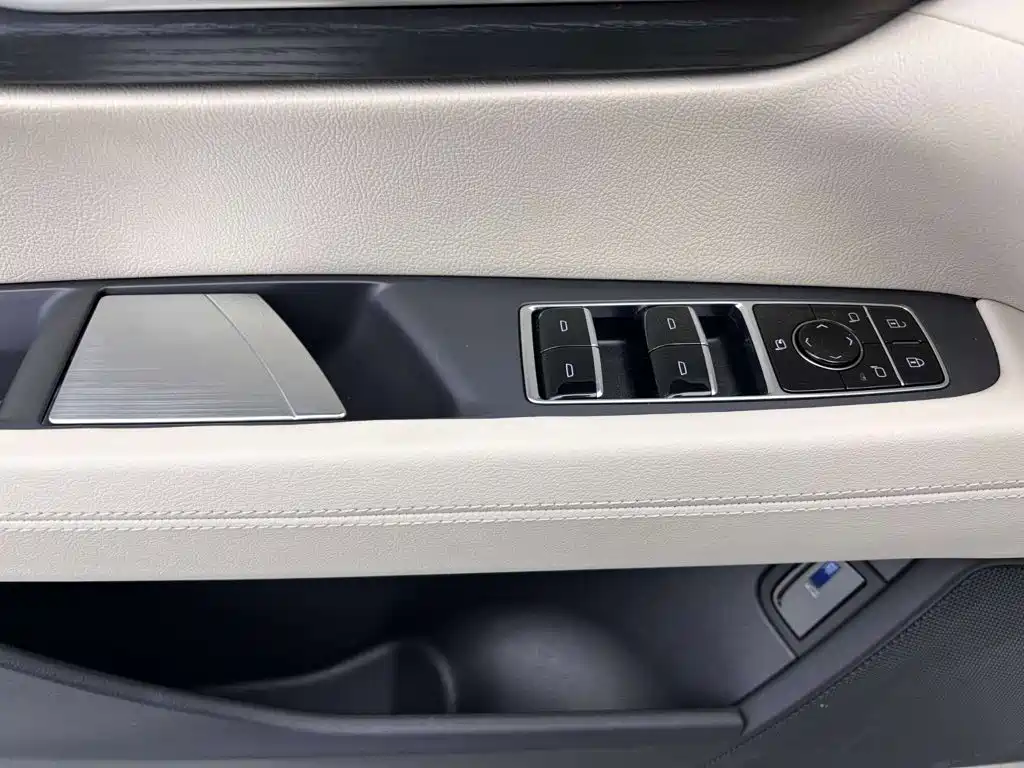 Cadillac CT6 — миниатюра 16