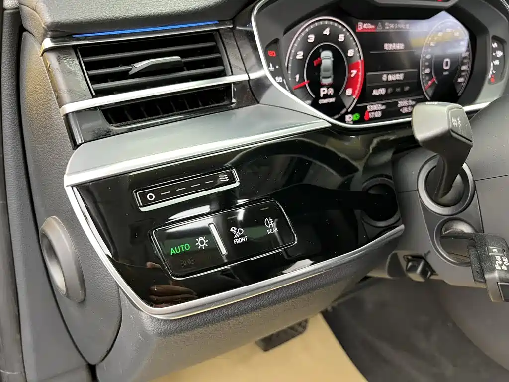 Audi A8 — миниатюра 28