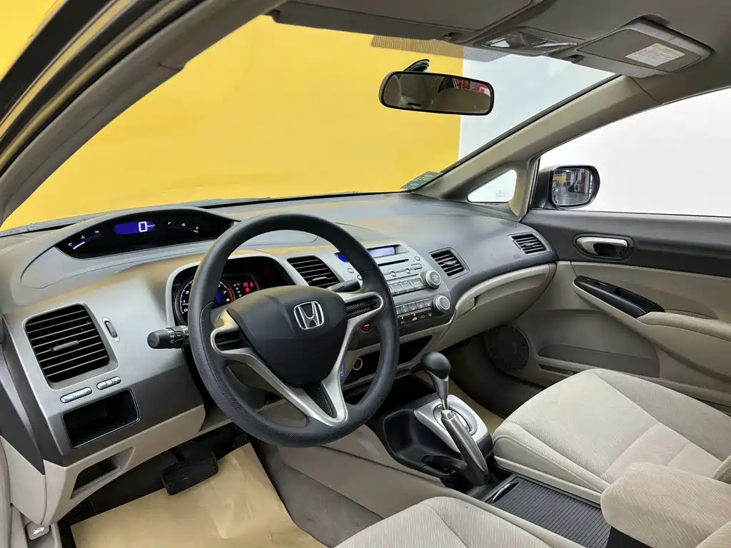 Honda Civic — миниатюра 25