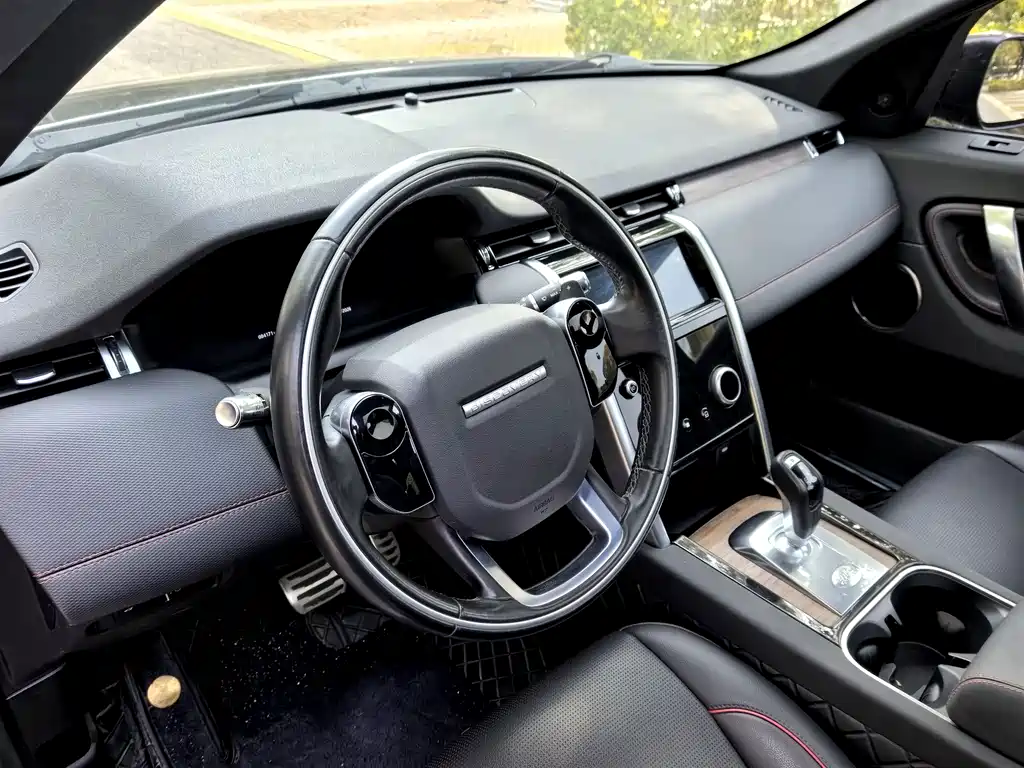 LAND ROVER DISCOVER SPORTS