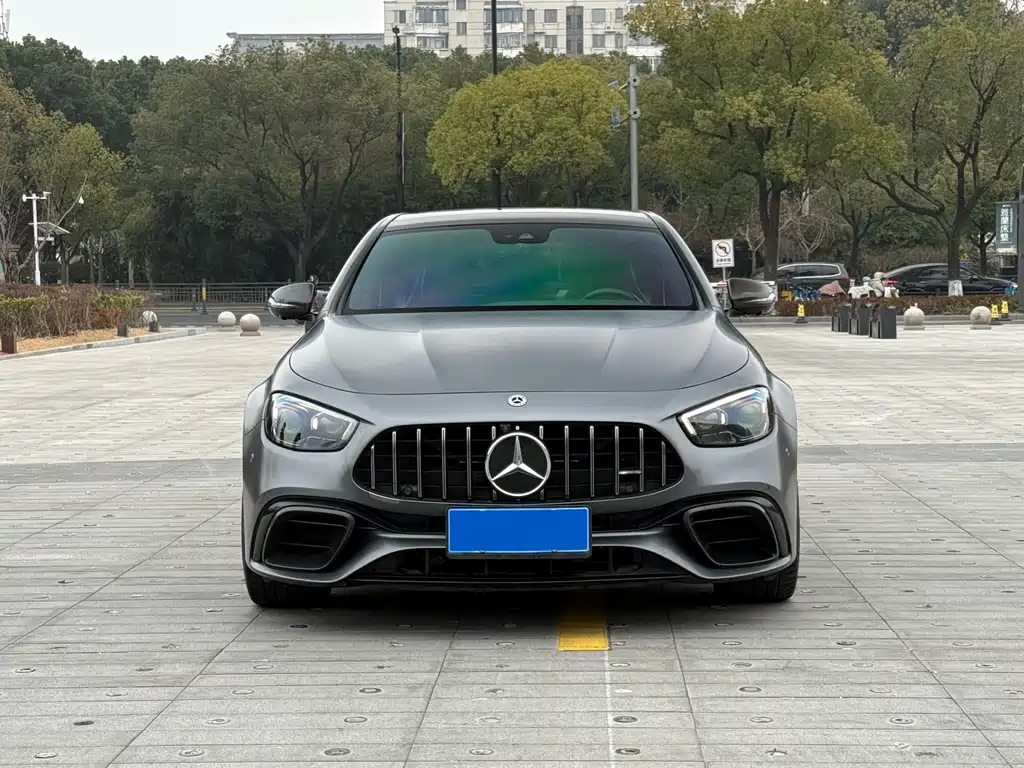 MERCEDES-BENZ E CLASS AMG