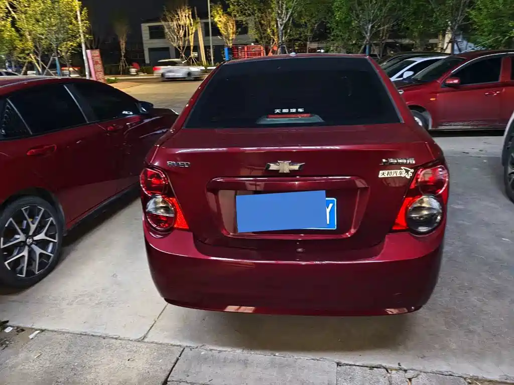 Chevrolet Aveo — миниатюра 6