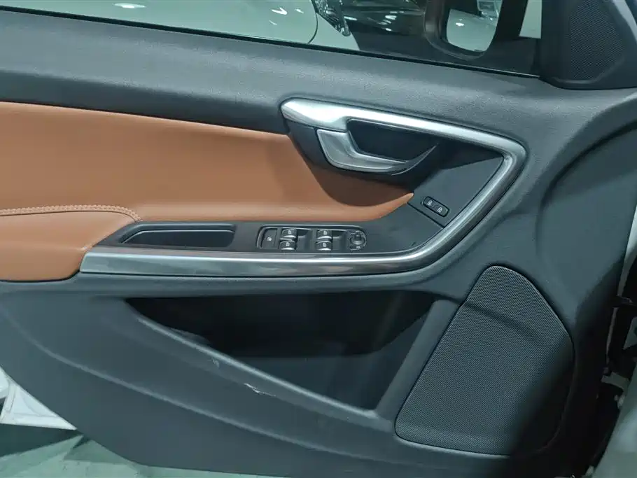 Volvo S60 2017 S60L T3