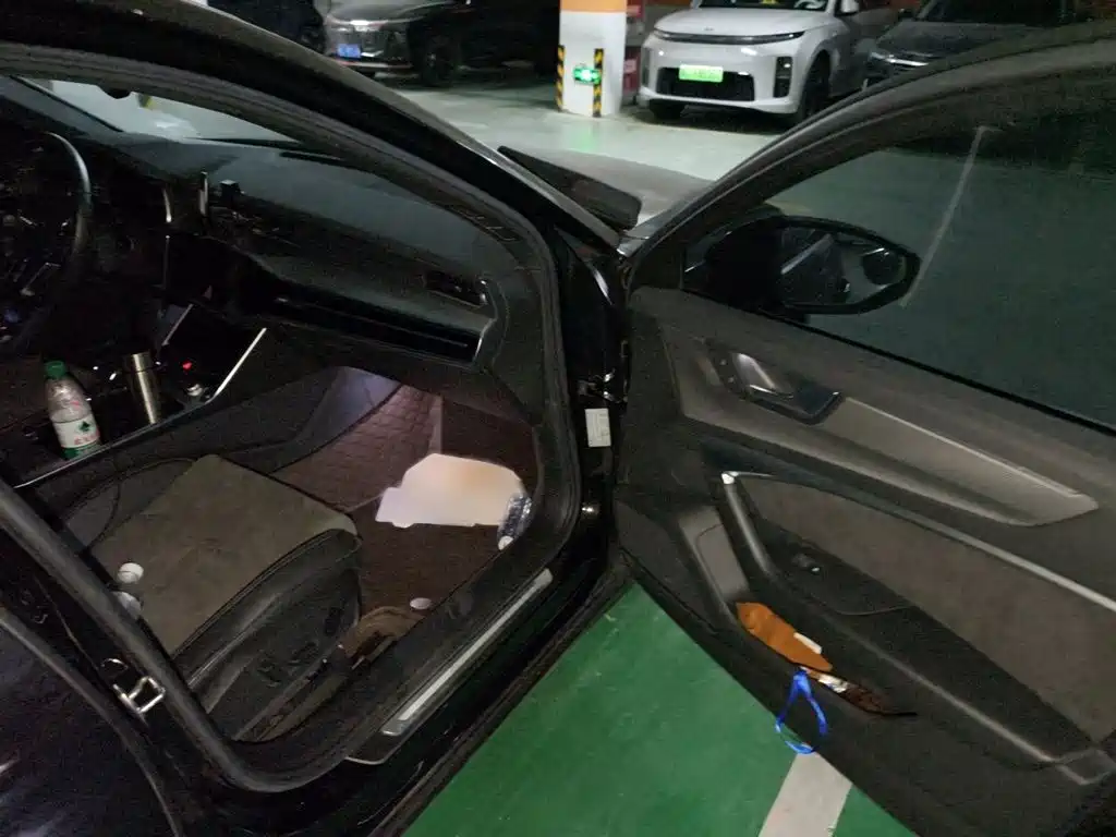 Audi A6L — миниатюра 18