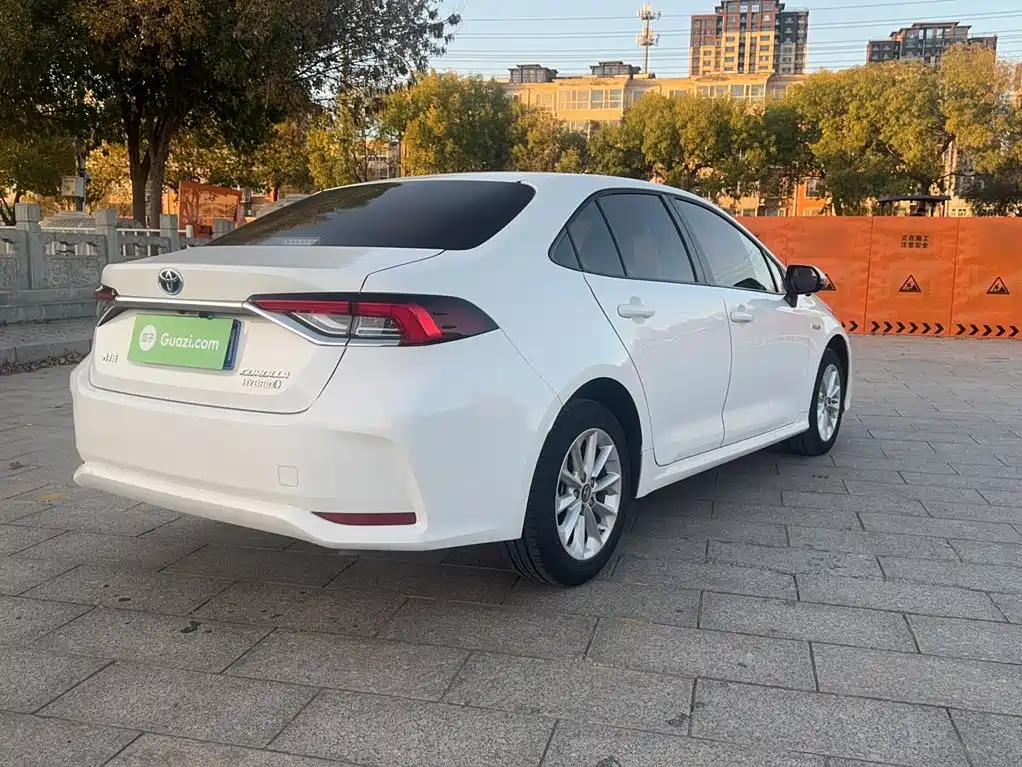 Toyota Corolla — миниатюра 7